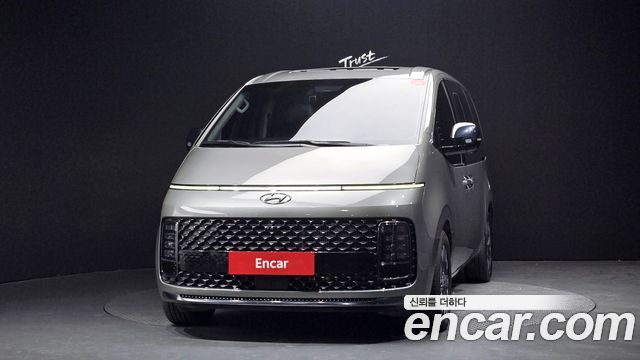 Hyundai Staria 4WD Lounge 7-Seater Inspiration - фото 2
