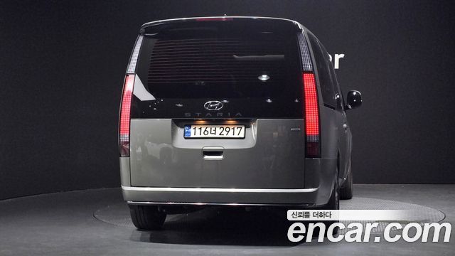 Hyundai Staria 4WD Lounge 7-Seater Inspiration - фото 3