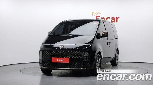 Hyundai Staria Lounge 7-Seater Inspiration - фото 2