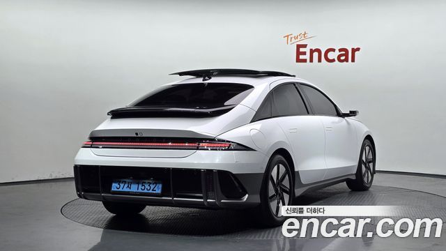 Hyundai Ioniq6 Long Range Prestige - фото 1