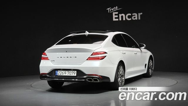 Genesis G70 Новый Gasoline 2.0T 2WD - фото 1