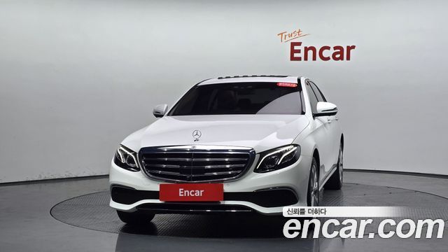 Mercedes-Benz E-Class W213 E300 4MATIC Exclusive - фото 2