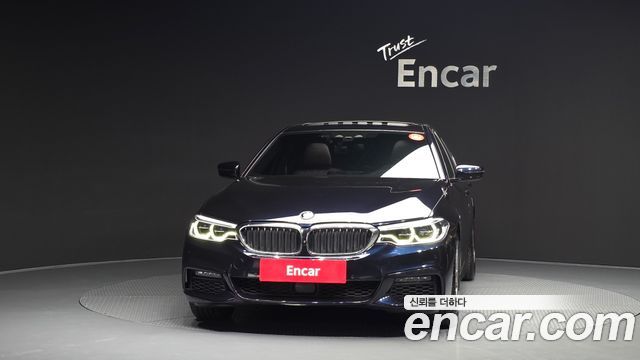 BMW 5-Series G30 520d xDrive M Sport Package Plus - фото 2