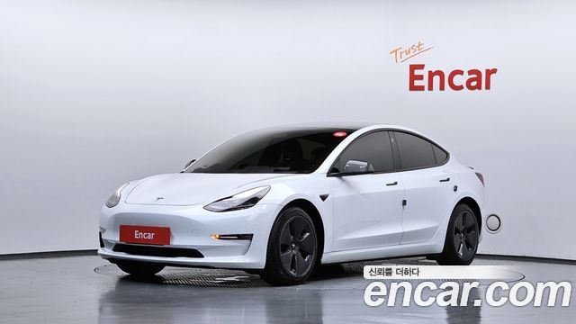 Tesla Model 3 Long Range AWD - фото 0