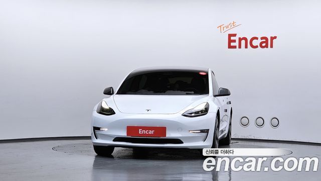 Tesla Model 3 Long Range AWD - фото 2