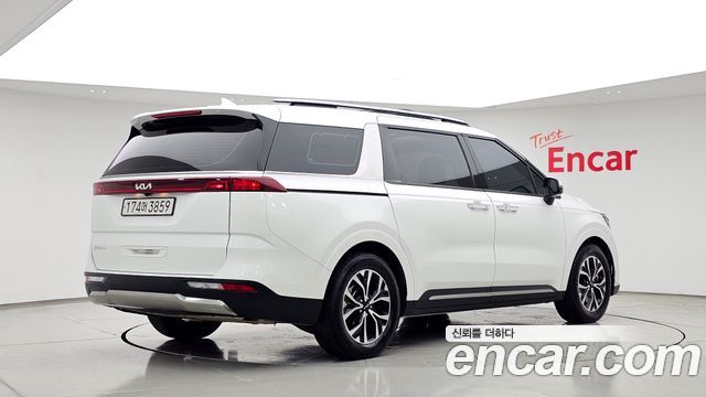 Kia Carnival 4-го поколения 9-Seater Noblesse - фото 1