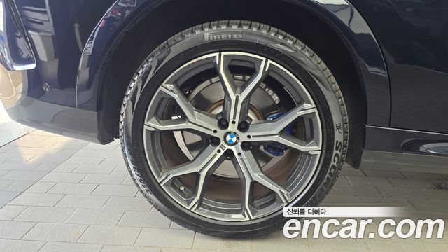 BMW X6 G06 xDrive40i M Sport - фото 4