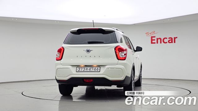 SsangYong Tivoli 1.5 A3 2WD - фото 3