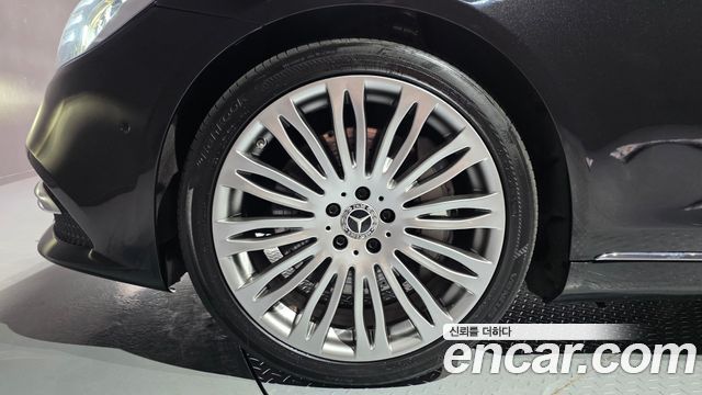 Mercedes-Benz S-Class W222 S560L 4MATIC - фото 4
