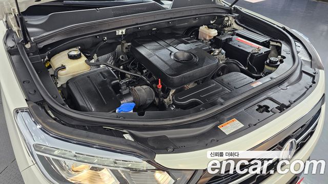 SsangYong Rexton Sports Diesel 2.2 4WD Adventure - фото 4