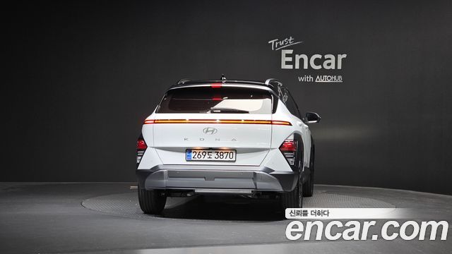 Hyundai Kona SX2, гибрид Inspiration - фото 3