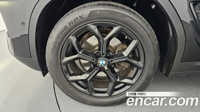 BMW X4 G02 xDrive20d xLine - фото 4