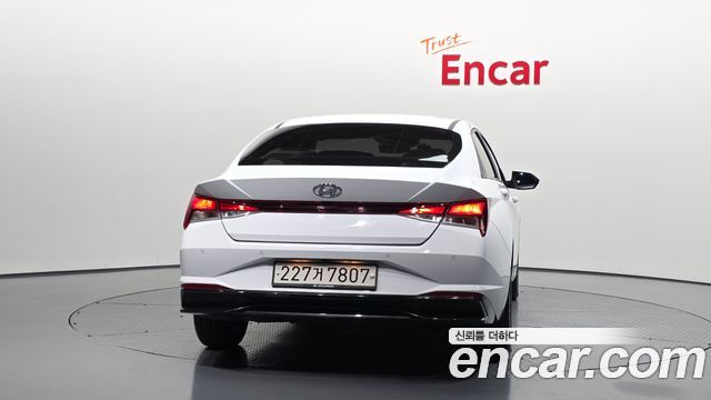 Hyundai Avante CN7, гибрид Smart - фото 3