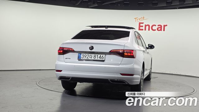 Volkswagen Jetta 7-го поколения 1.4 TSI Prestige - фото 3