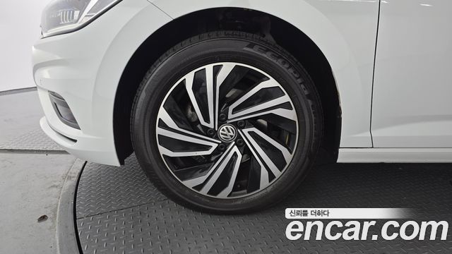 Volkswagen Jetta 7-го поколения 1.4 TSI Prestige - фото 4