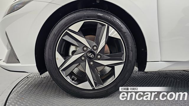 Hyundai Avante CN7 1.6 Inspiration - фото 4