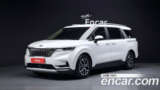 Kia Carnival 4-го поколения 9-Seater Prestige - фото 0