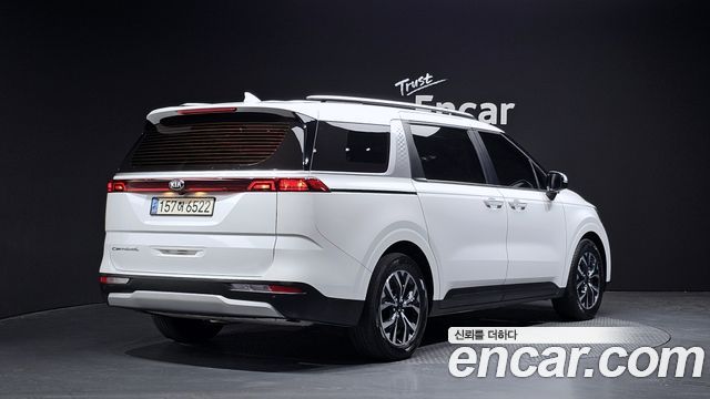 Kia Carnival 4-го поколения 9-Seater Prestige - фото 1