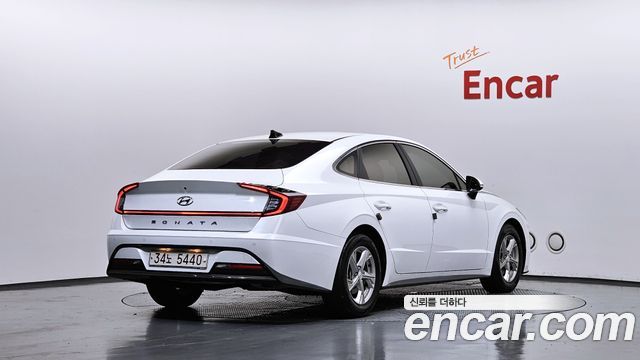 Hyundai Sonata DN8 2.0 Premium - фото 1