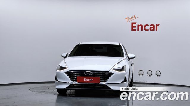 Hyundai Sonata DN8 2.0 Premium - фото 2