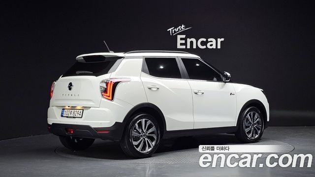 SsangYong Tivoli Gasoline 1.5 2WD V3 - фото 0