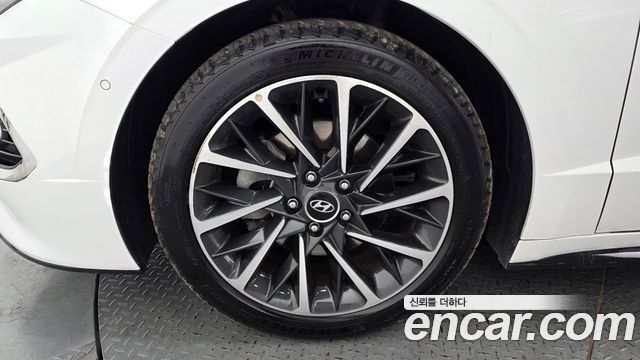 Hyundai Sonata DN8 2.0 Inspiration - фото 4