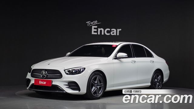 Mercedes-Benz E-Class W213 E250 AMG Line - фото 0