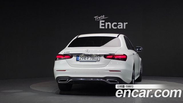 Mercedes-Benz E-Class W213 E250 AMG Line - фото 3