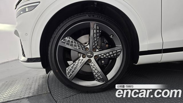 Genesis GV70 2.5T Gasoline AWD - фото 4