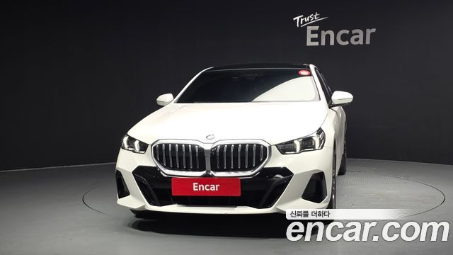 BMW 5-Series G60 523d M Sport - фото 2