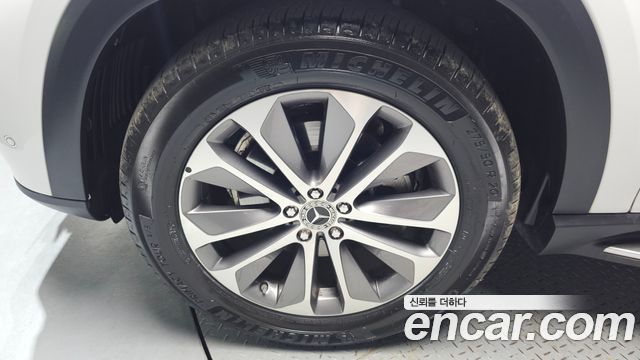Mercedes-Benz GLE-Class W167 GLE300d 4MATIC - фото 3