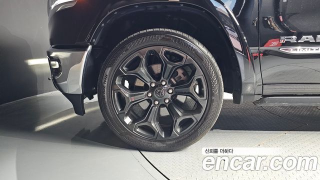 Dodge Ram Pick Up 5.7 - фото 4