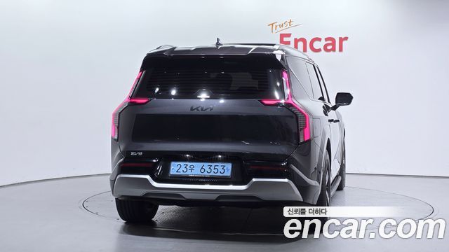 Kia EV9 Long Range 4WD Earth - фото 3