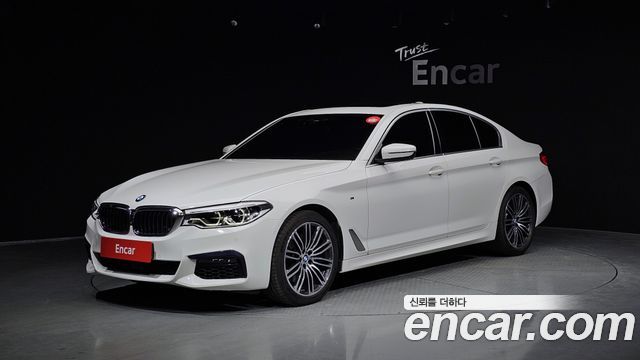 BMW 5-Series G30 530i xDrive M Sport Package Plus - фото 0