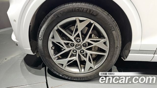 Genesis GV70 2.5T Gasoline 2WD - фото 3