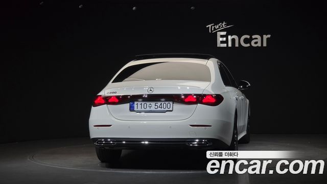 Mercedes-Benz E-Class W214 E200 Avantgarde - фото 3