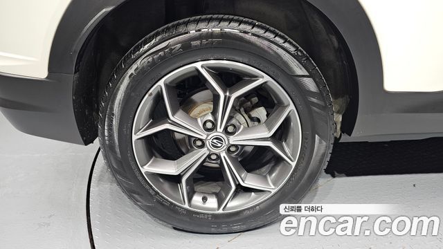 SsangYong Korando Gasoline 1.5 2WD C7 - фото 4