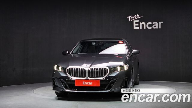 BMW 5-Series G60 523d M Sport - фото 2