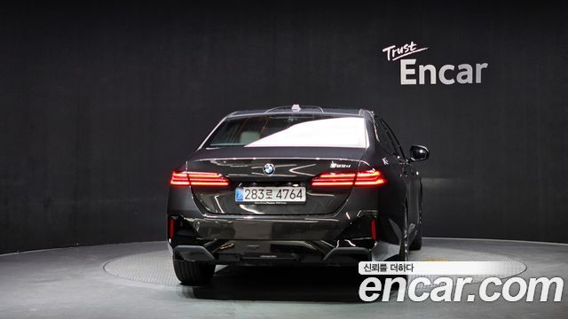 BMW 5-Series G60 523d M Sport - фото 3