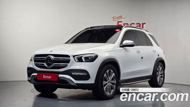 Mercedes-Benz GLE-Class W167 GLE300d 4MATIC - фото 0