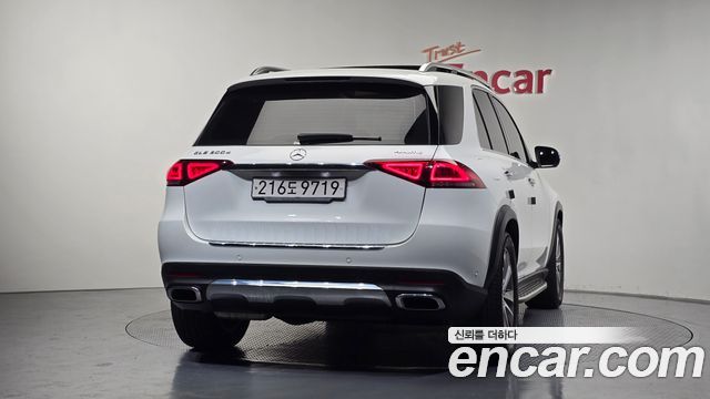 Mercedes-Benz GLE-Class W167 GLE300d 4MATIC - фото 3
