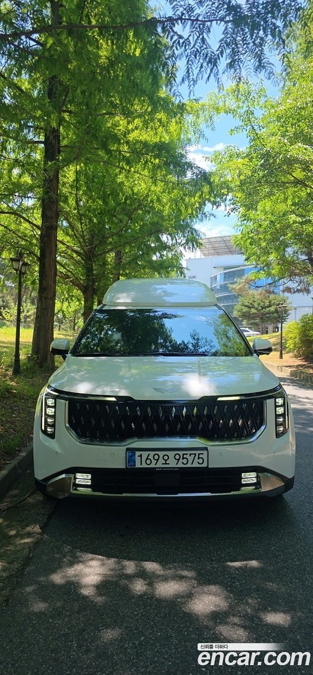 Kia Carnival Новый 4-го поколения Gasoline 9-Seater Hi Limousine (7-seater Limousine(Special vehicle) - фото 2