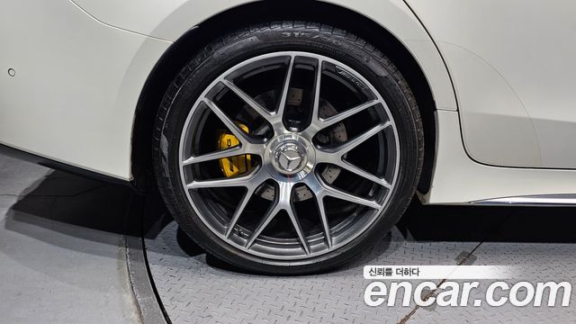 Mercedes-Benz AMG GT 4Door 43 4MATIC+ Dynamic - фото 4