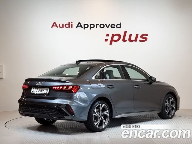 Audi A3 40 TFSI Premium - фото 1