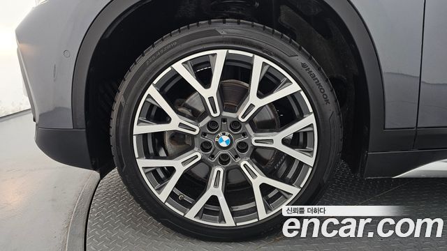 BMW X1 F48 xDrive 20i xLine - фото 4