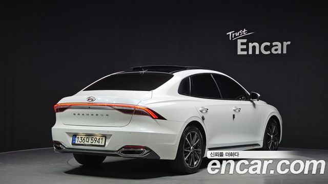 Hyundai Grandeur Новый IG 2.5 Exclusice - фото 1