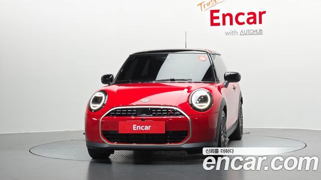 Mini Cooper 4-го поколения Favoured - фото 2