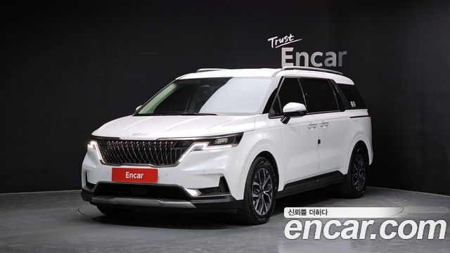 Kia Carnival 4-го поколения 9-Seater Noblesse - фото 0