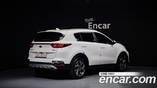 Kia Sportage Diesel 2.0 2WD Prestige - фото 1