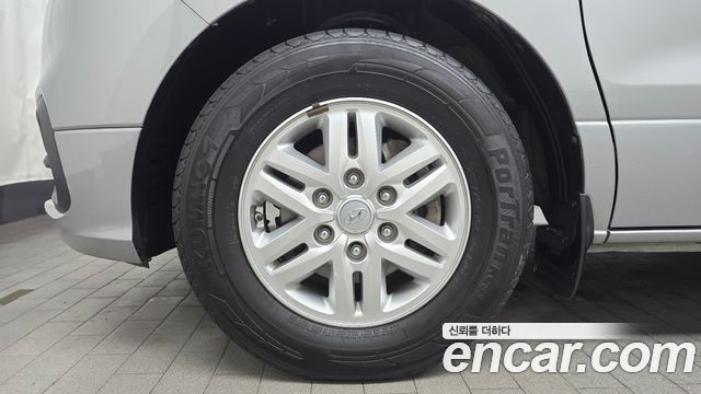Hyundai Starex Новый Van 5-Seater Smart - фото 4